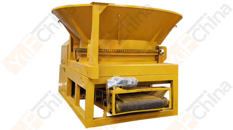 Huge Tree Roots Crusher Grinder Machine